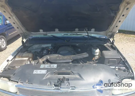 2003 Chevrolet Suburban 1500 Lt z USA, uszkodzony, nr VIN 3GNEC16Z93G207003